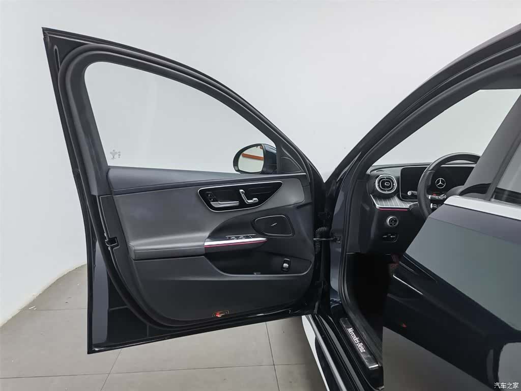 Mercedes-Benz C-Class, 2022 8