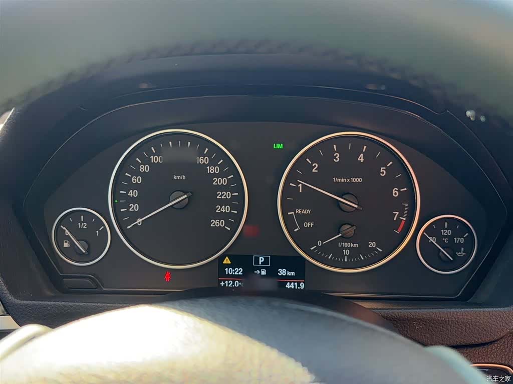 BMW 3 Series, 2016 6