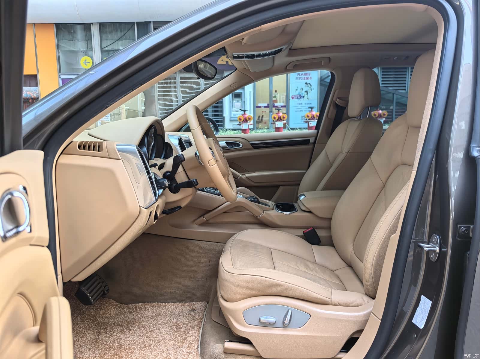Porsche Cayenne, 2013 19
