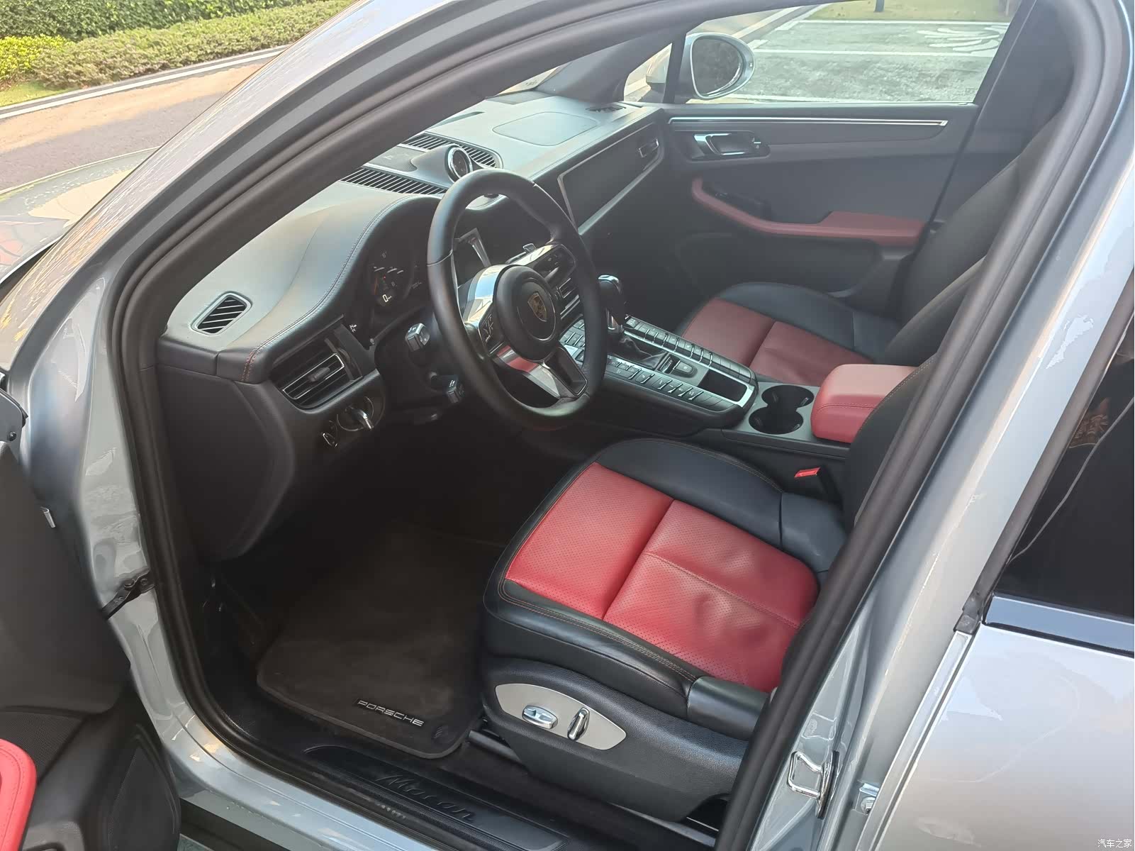 Porsche Macan, 2021 4