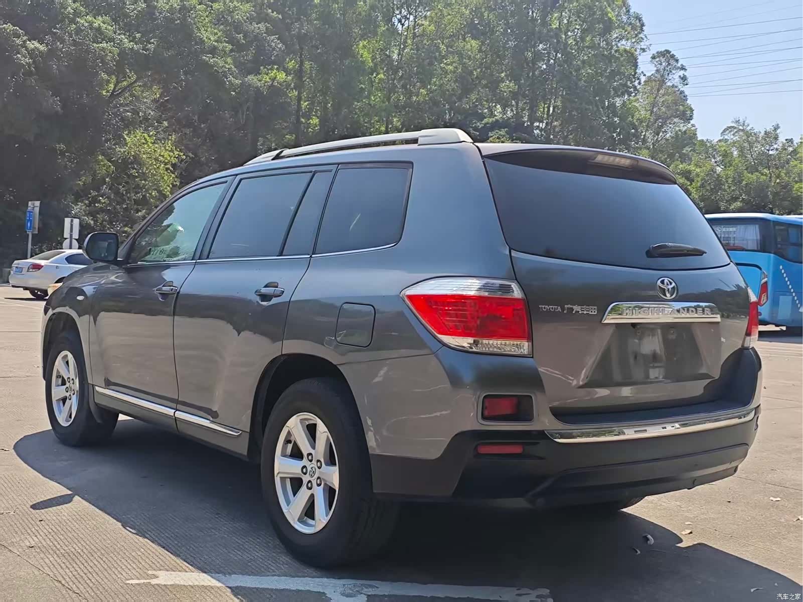 Toyota Highlander, 2012 10