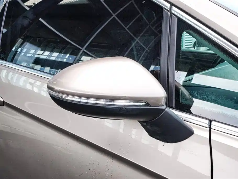 Volkswagen Golf*Jiayu