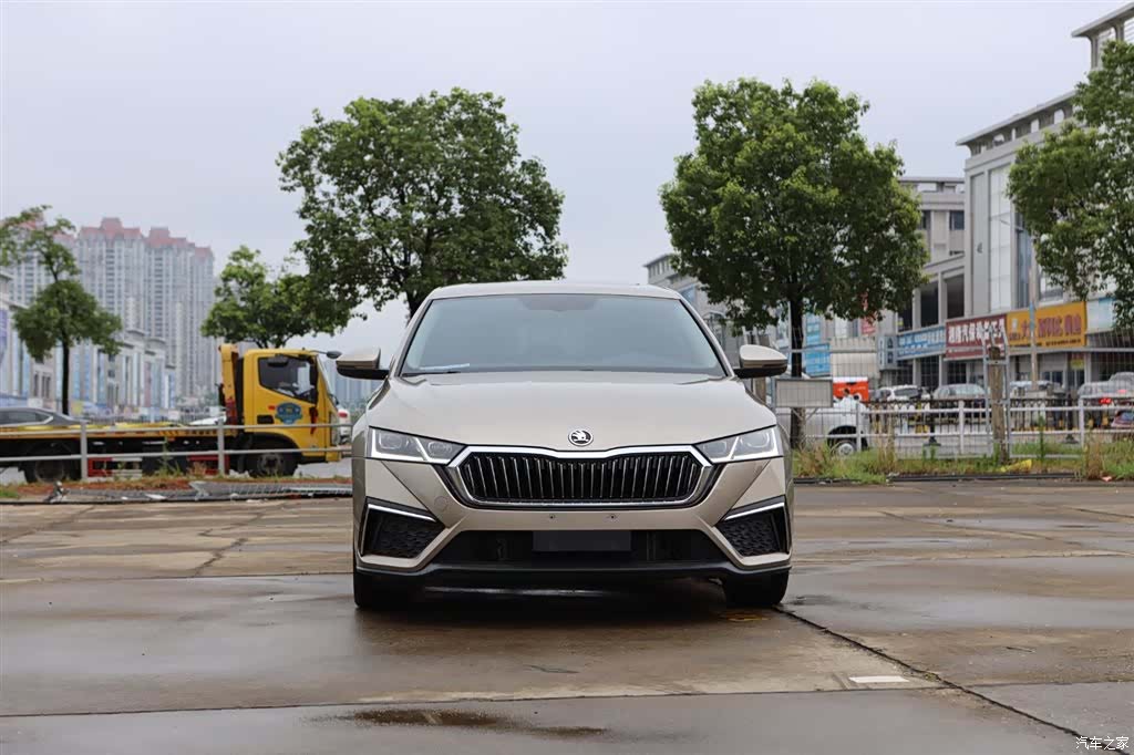 Skoda Octavia, 2022 2