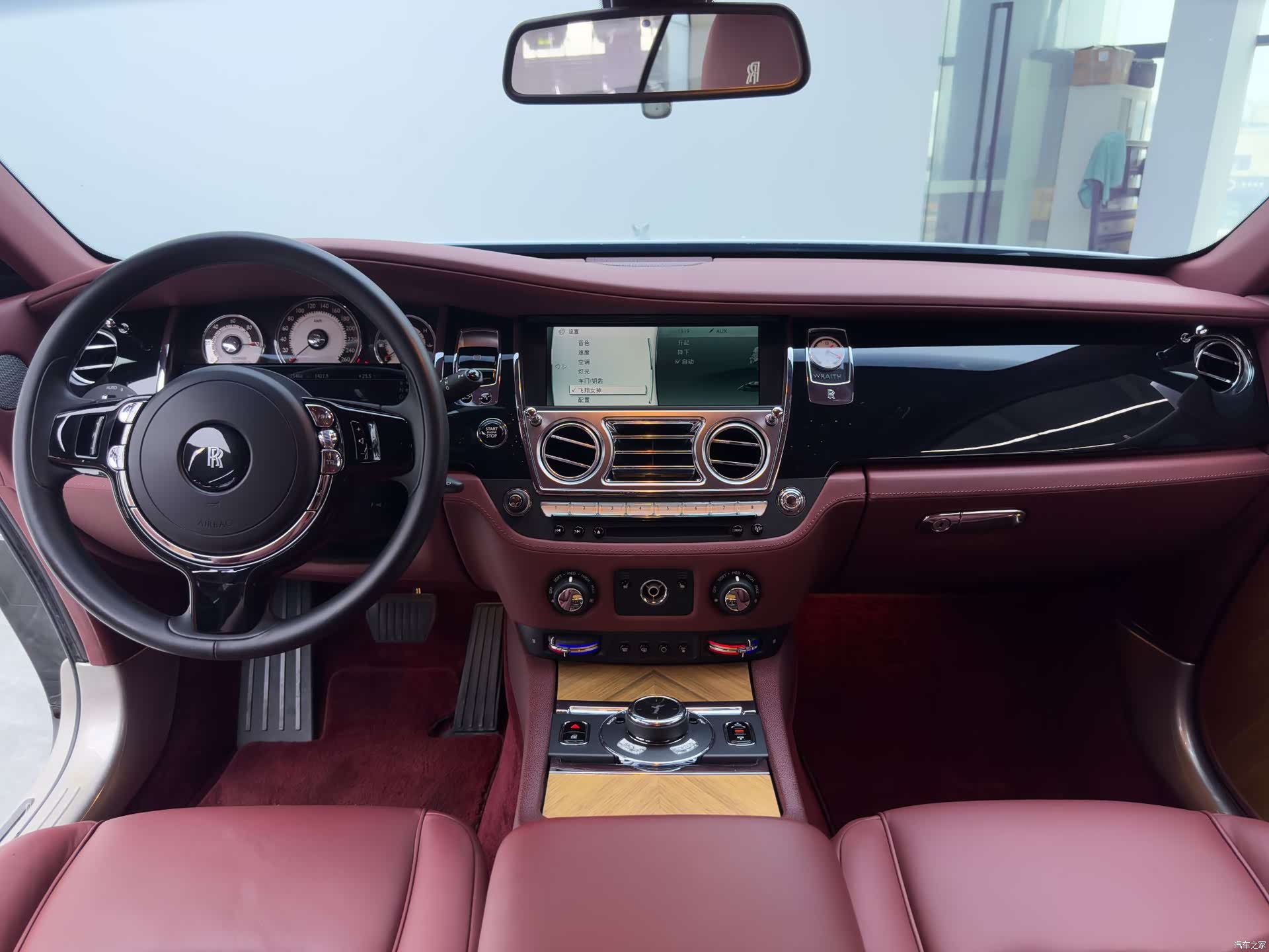 Rolls-Royce Wraith, 2016 22