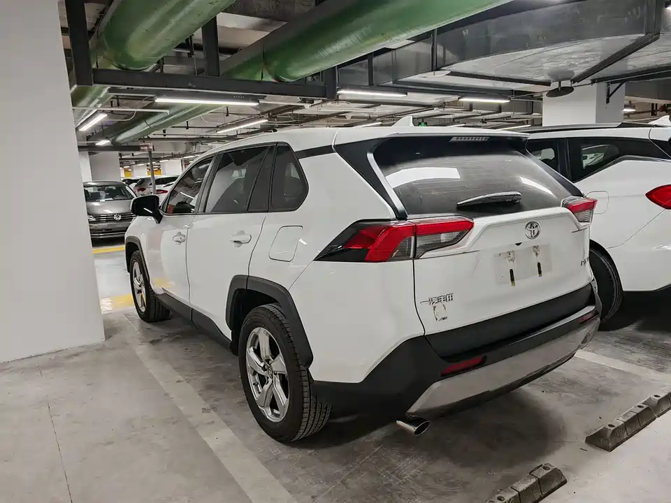 Toyota RAV4 Rongfang