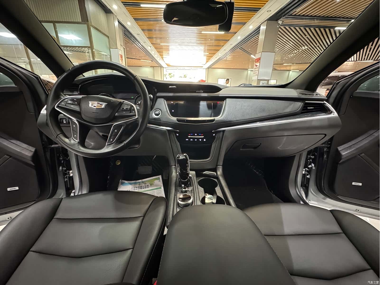 Cadillac XT5, 2023 28