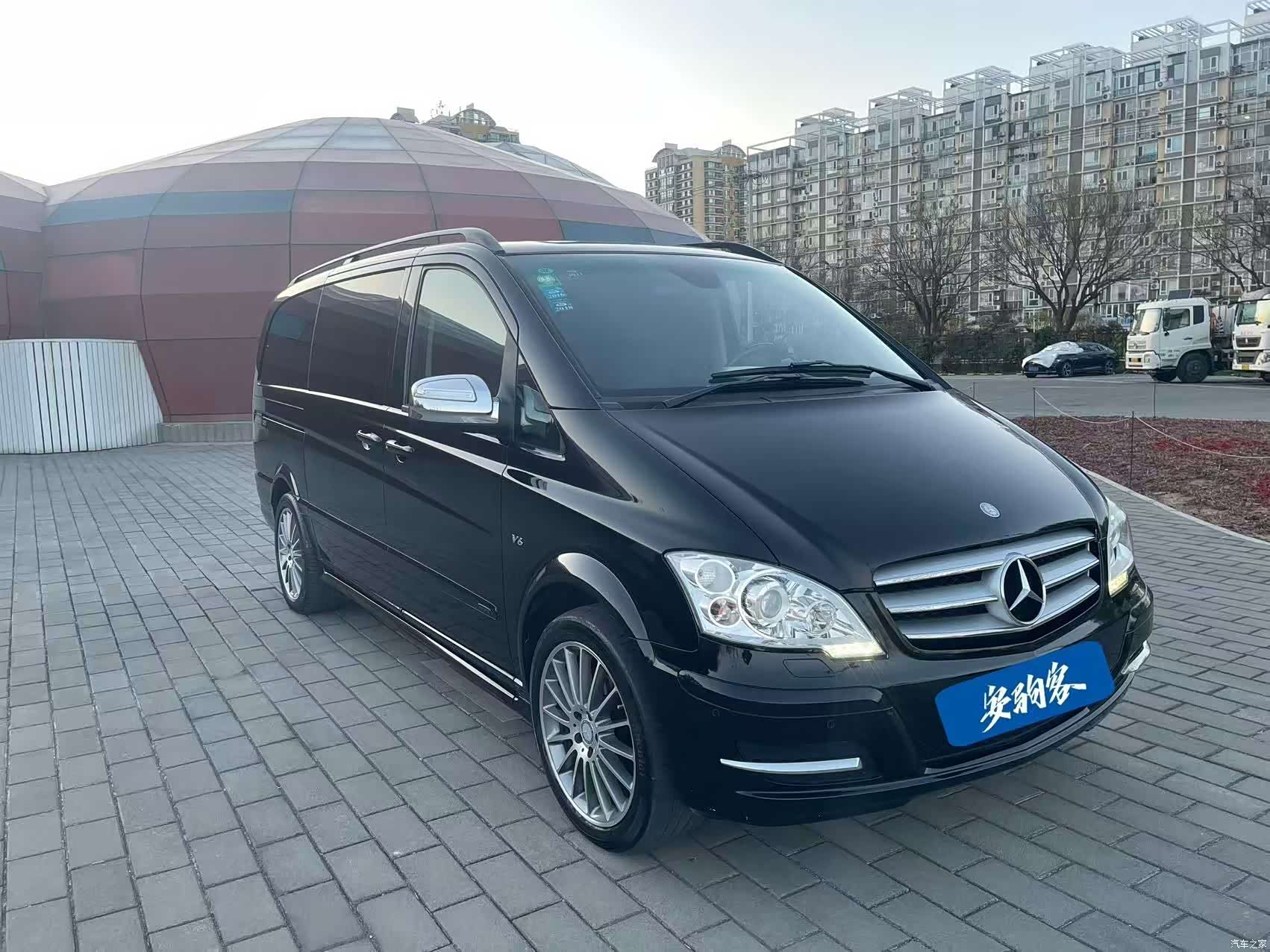 Mercedes-Benz 125, 2012 3