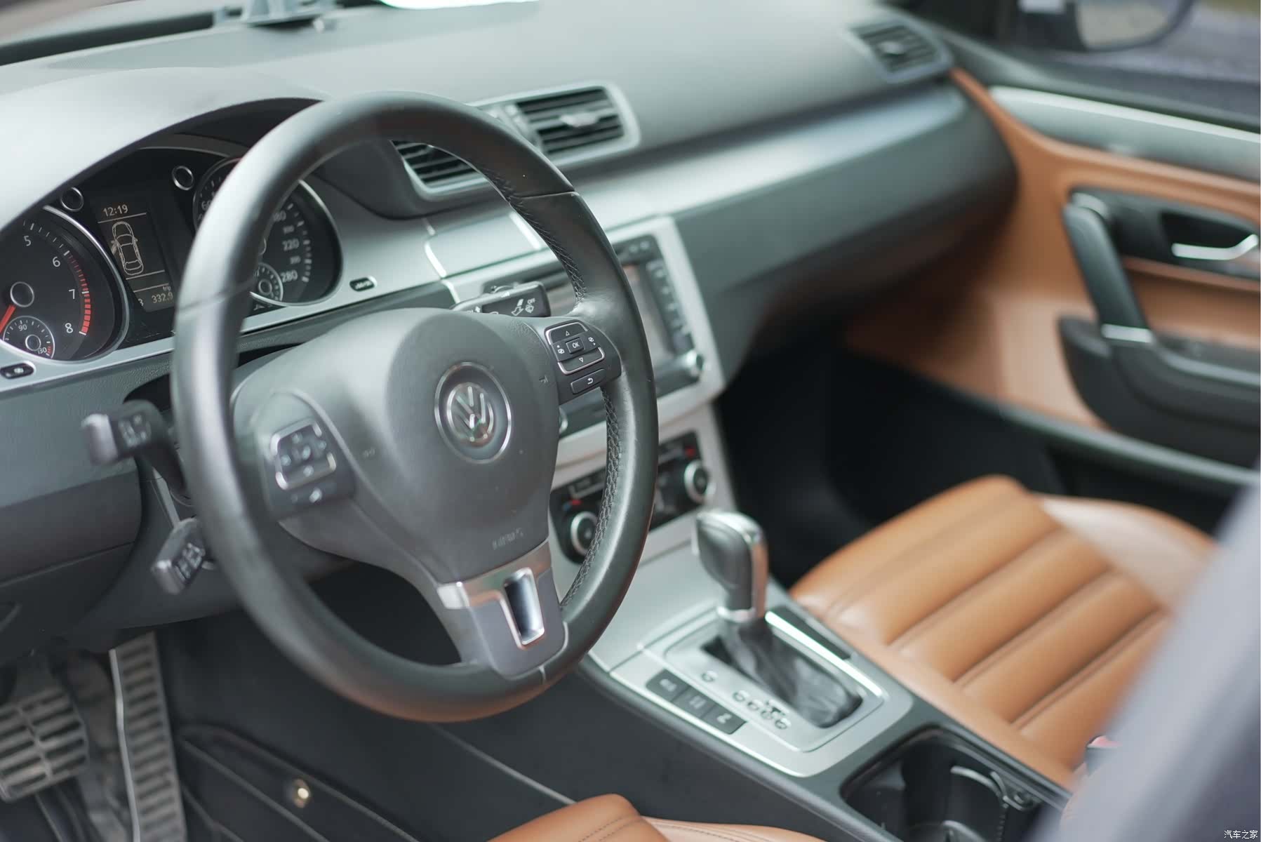 Volkswagen CC, 2012 16