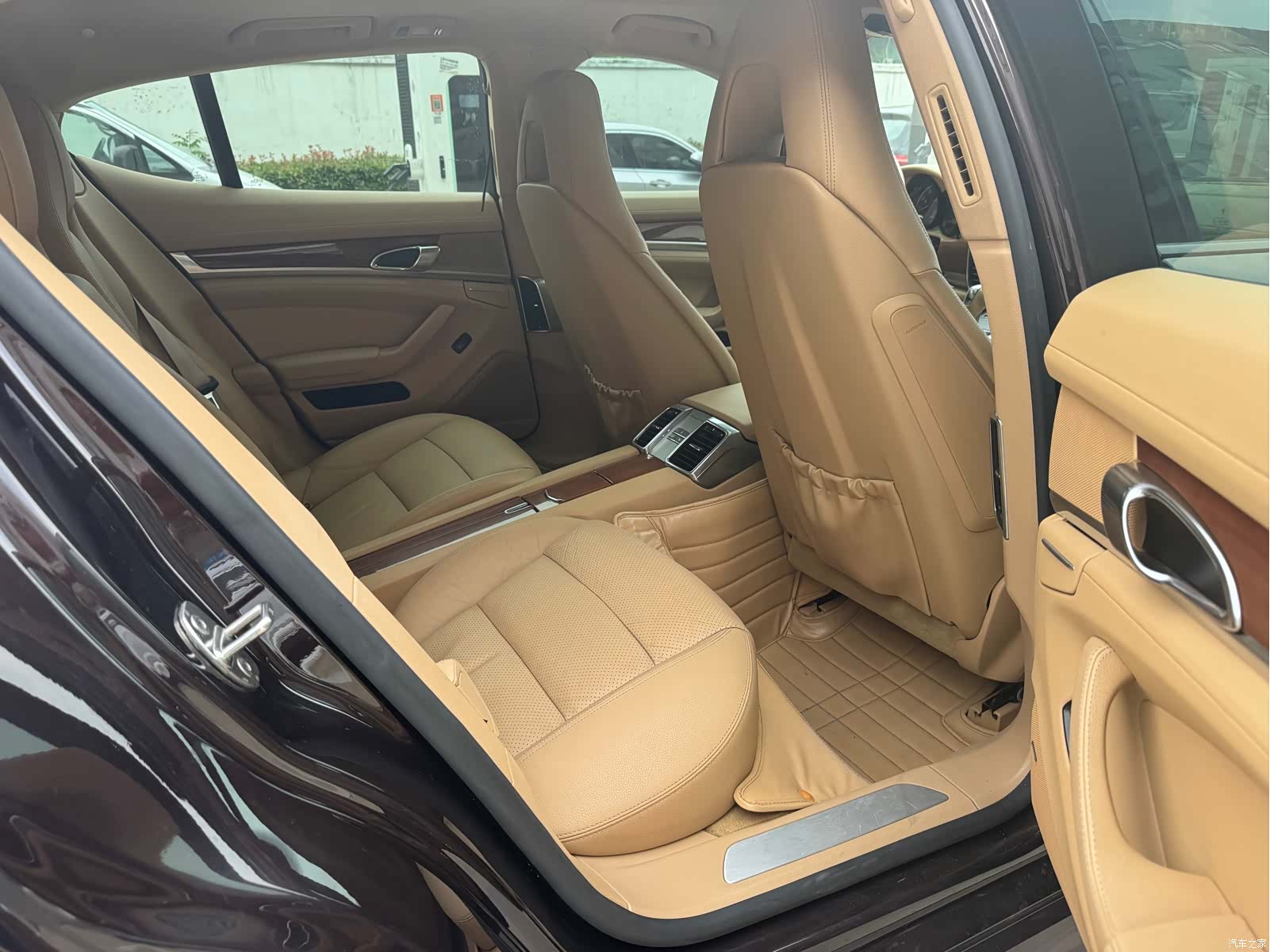 Porsche Panamera, 2012 8