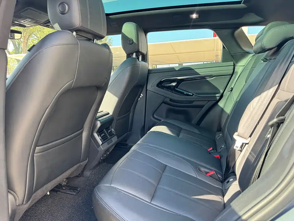 Land Rover Range Rover Aurora