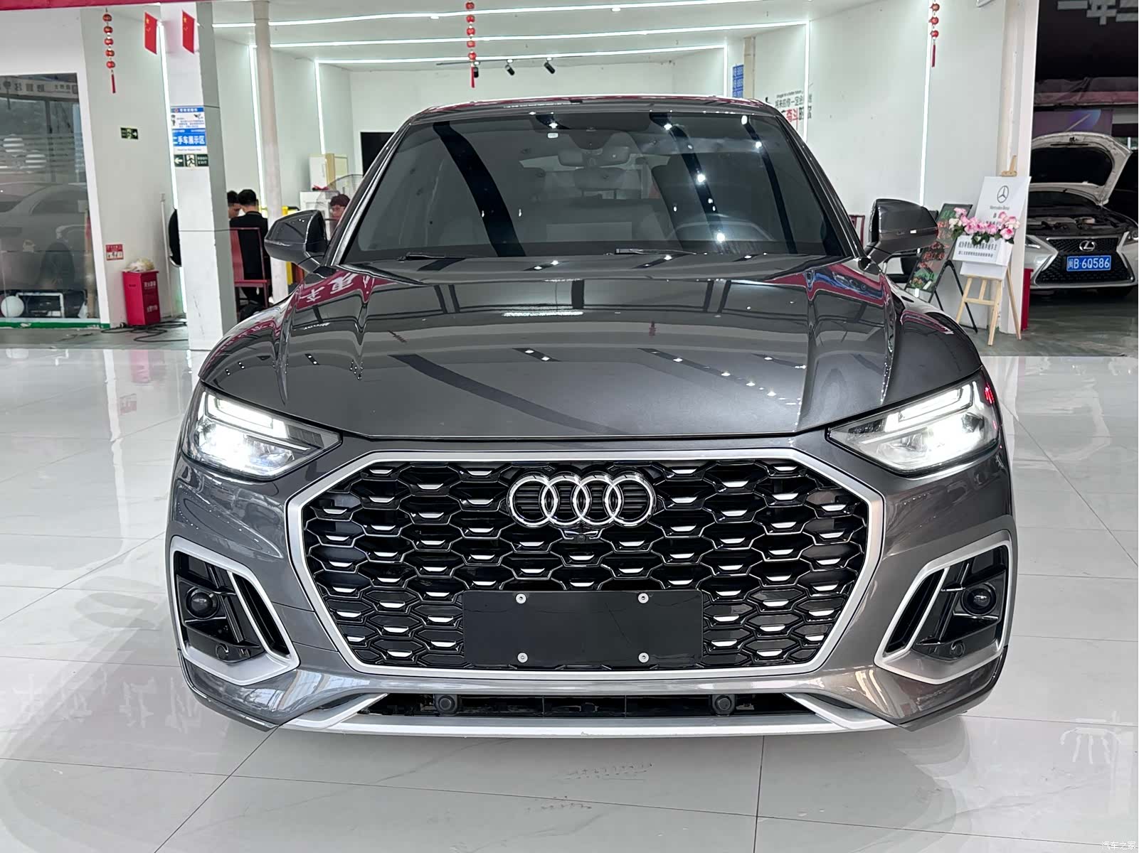 Audi Q5L, 2021 2