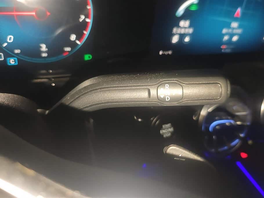 Mercedes-Benz GLA Mercedes-Benz GLA
