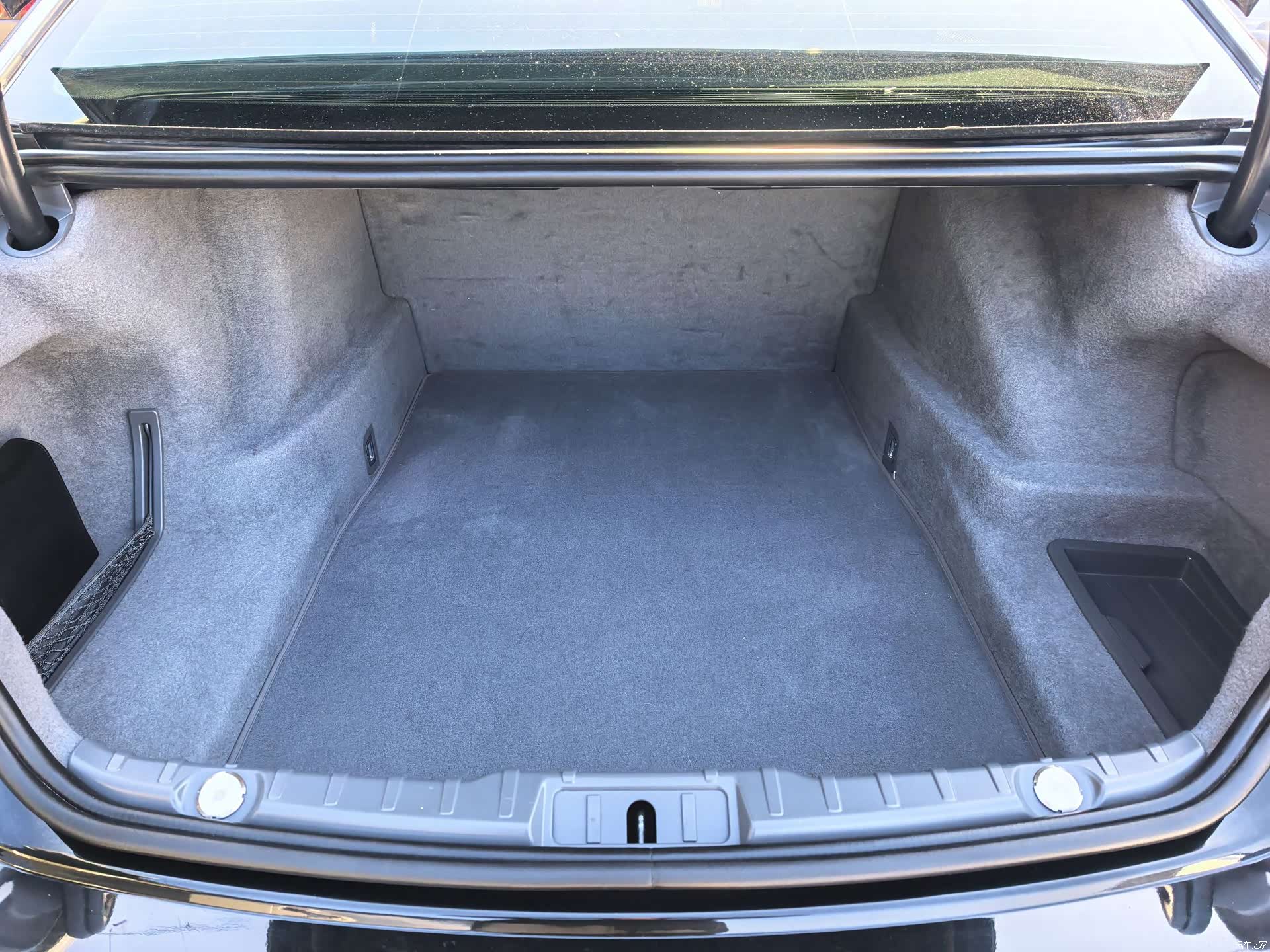 BMW 7 Series, 2015 11
