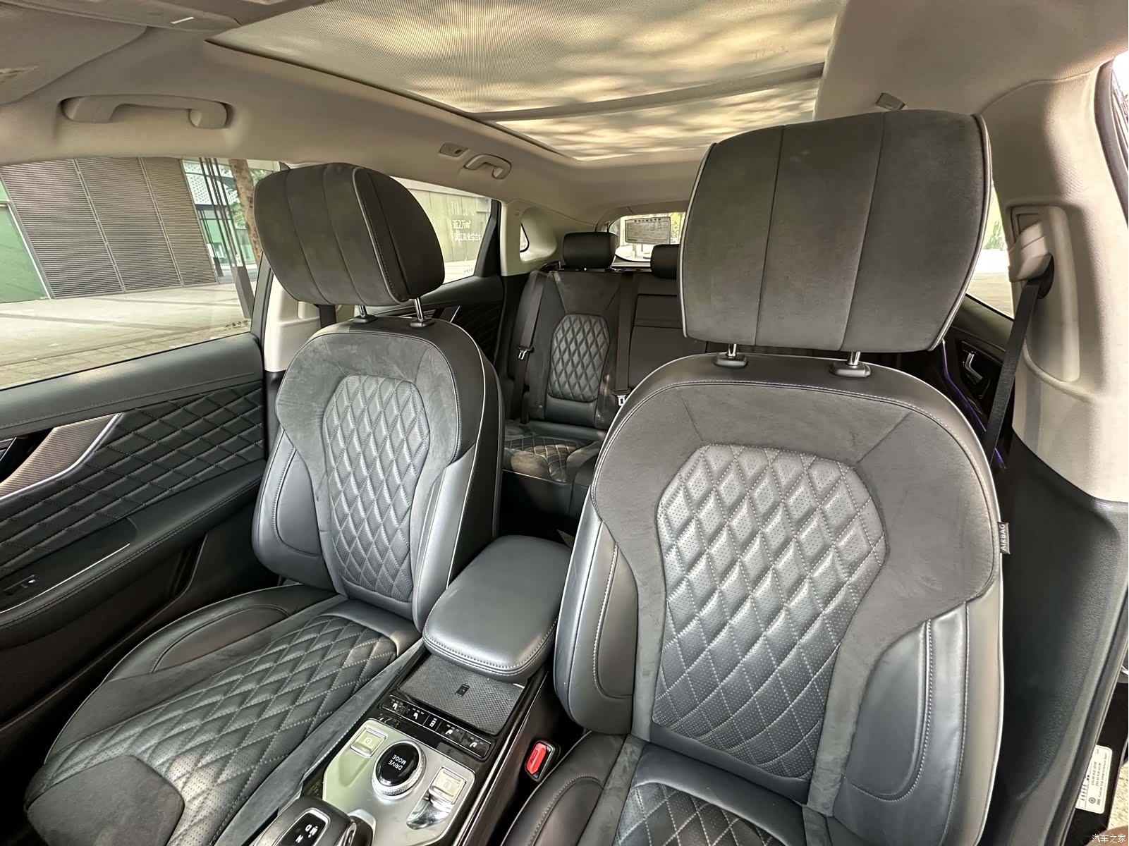 Hongqi HS5, 2020 14