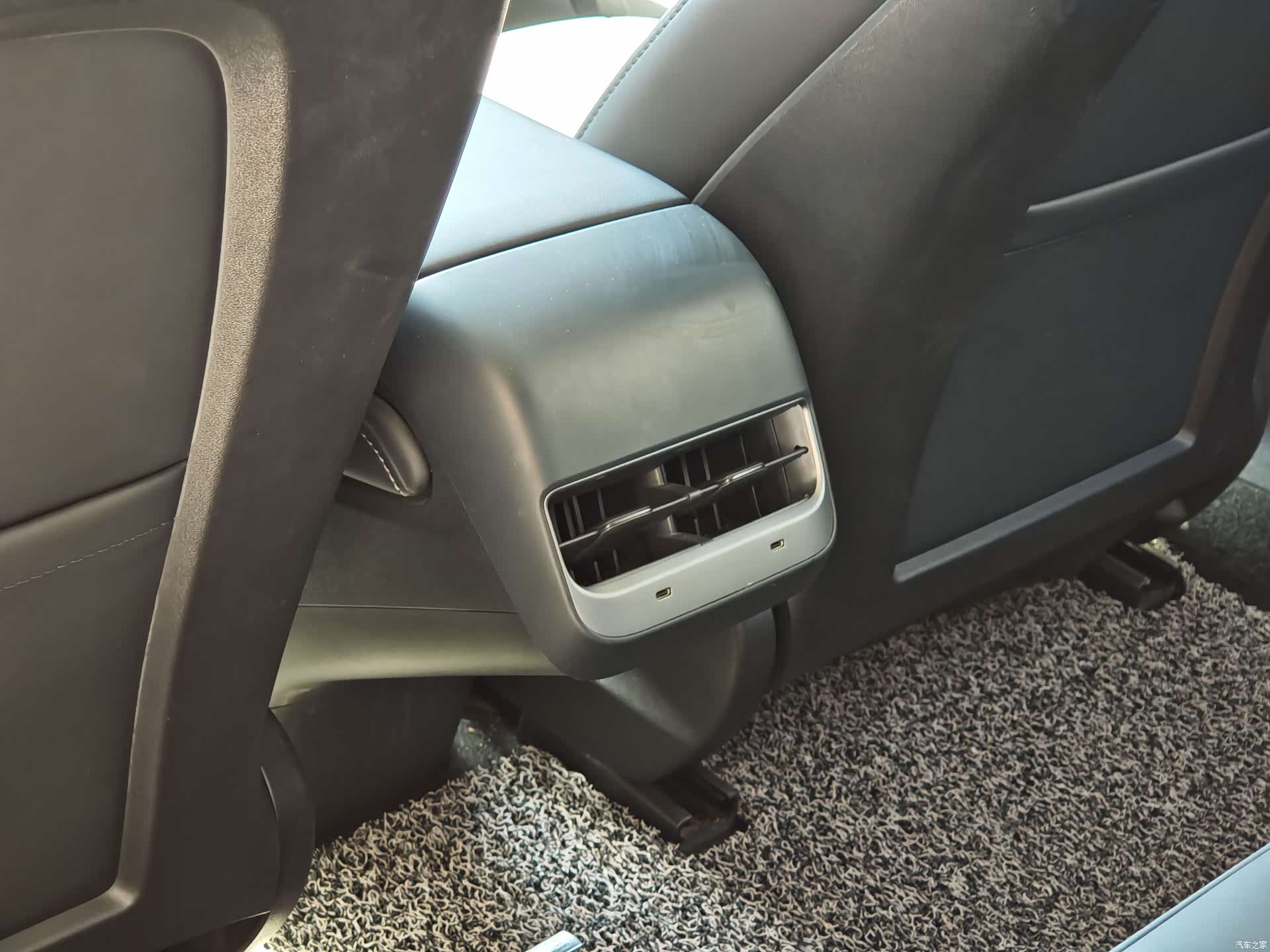 Tesla Model 3, 2021 14