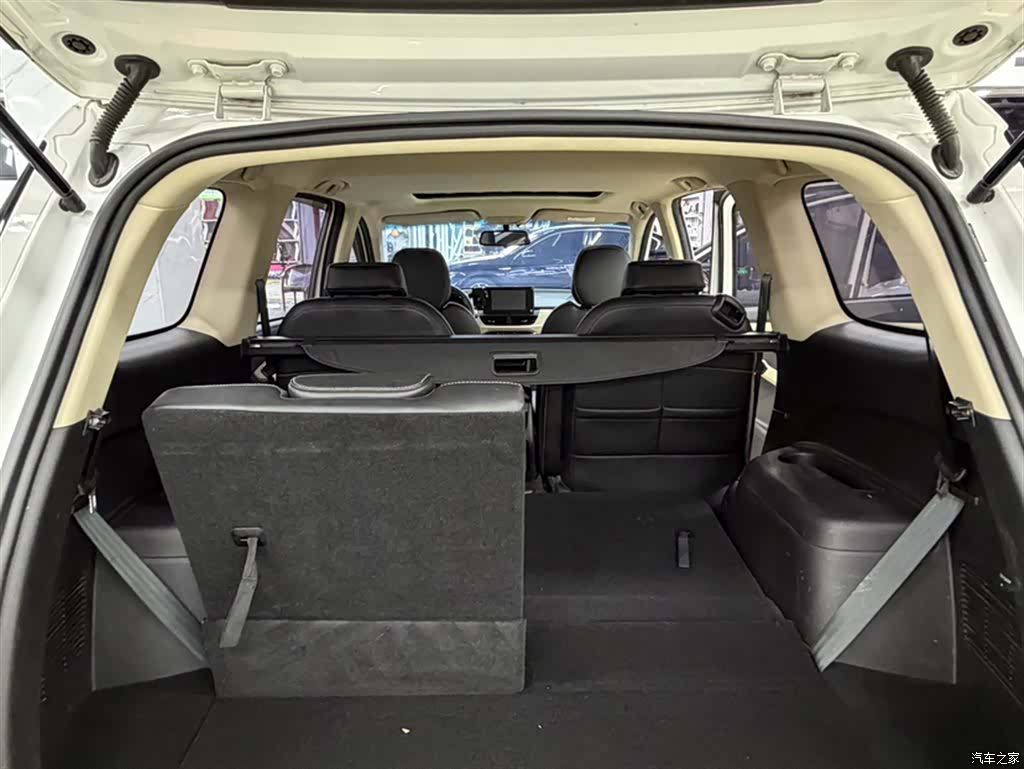 Wuling 360, 2018 15