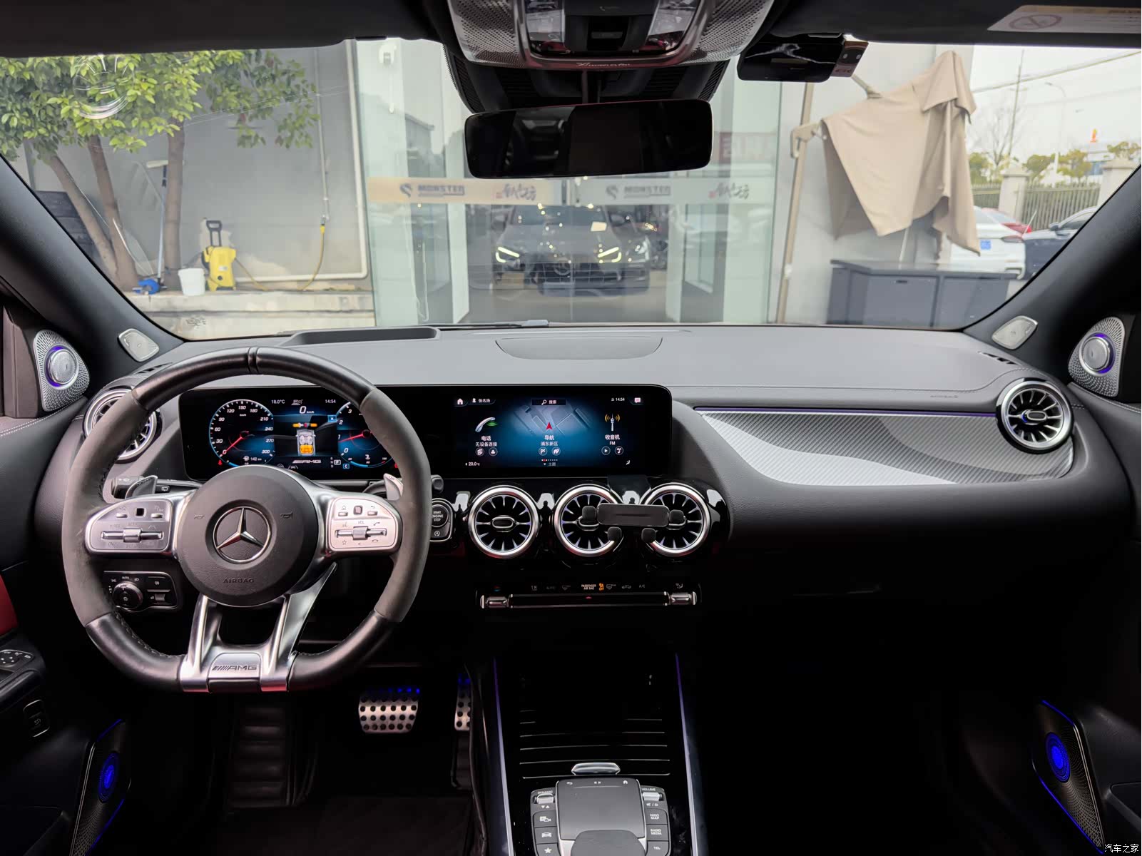 Mercedes-Benz GLA, 2023 27