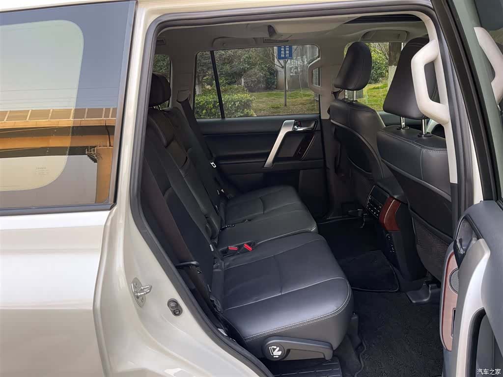 Toyota Prado, 2016 15