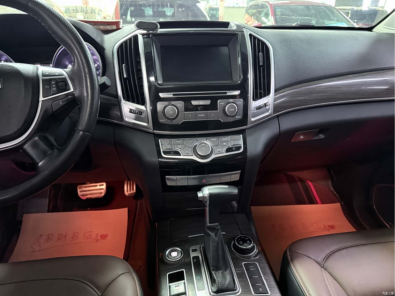 Haval H9, 2016 15