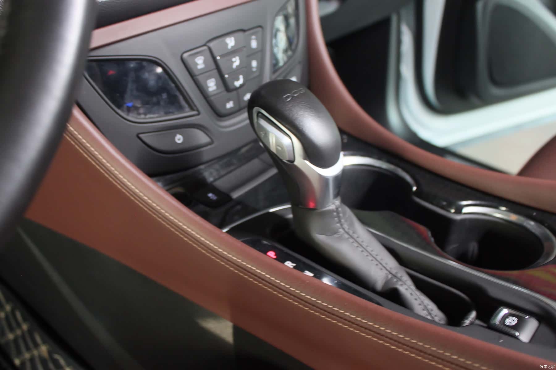 Buick Envision Plus, 2020 12
