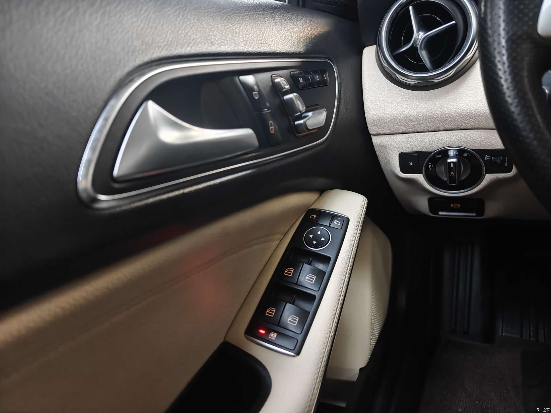 Mercedes-Benz GLA, 2020 23