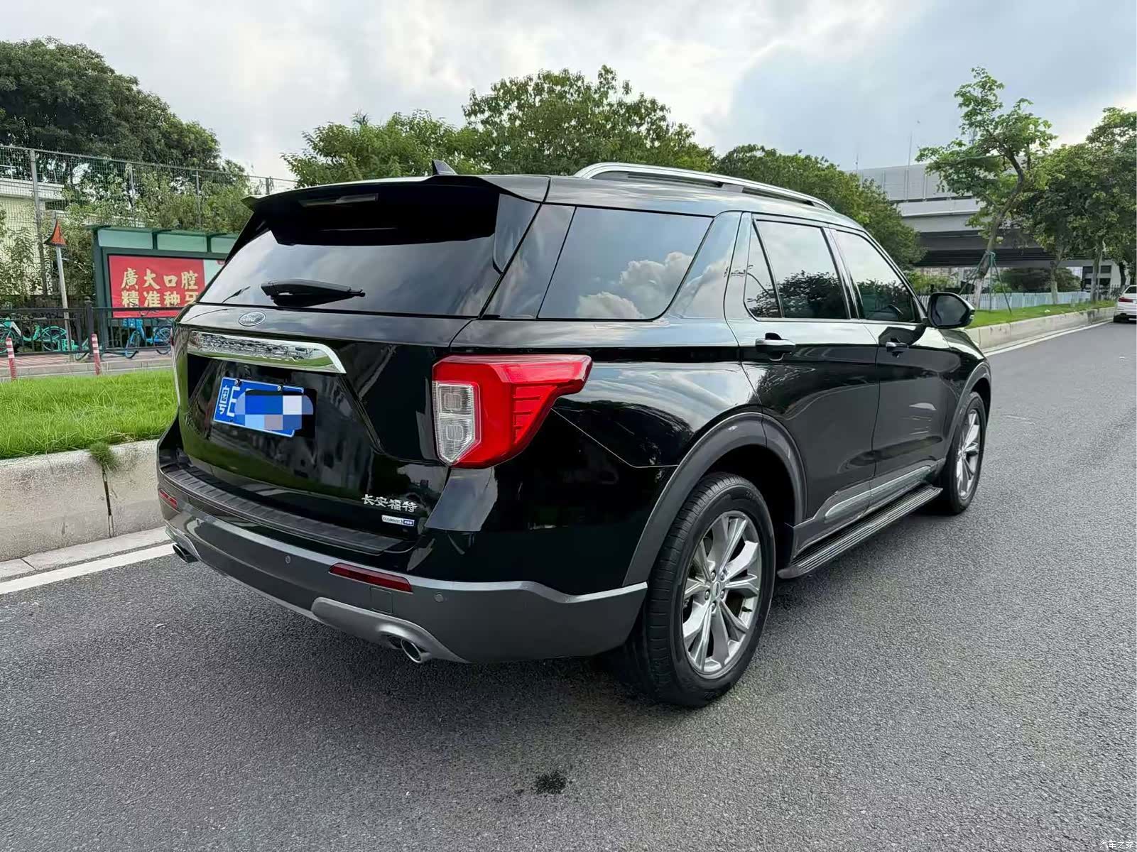 Ford Explorer, 2020 4
