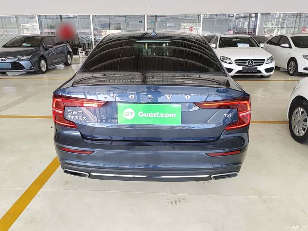 Volvo S60, 2021 4