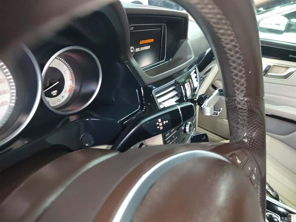 Mercedes-Benz E-Class, 2015 14