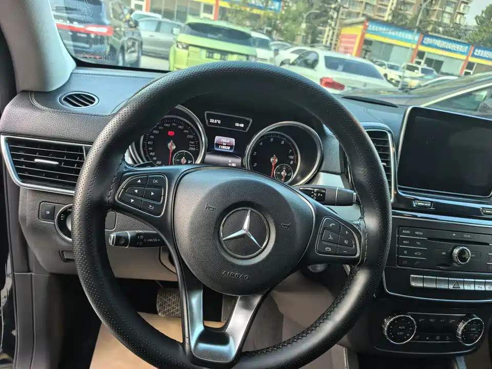 Mercedes-Benz GLE coupe