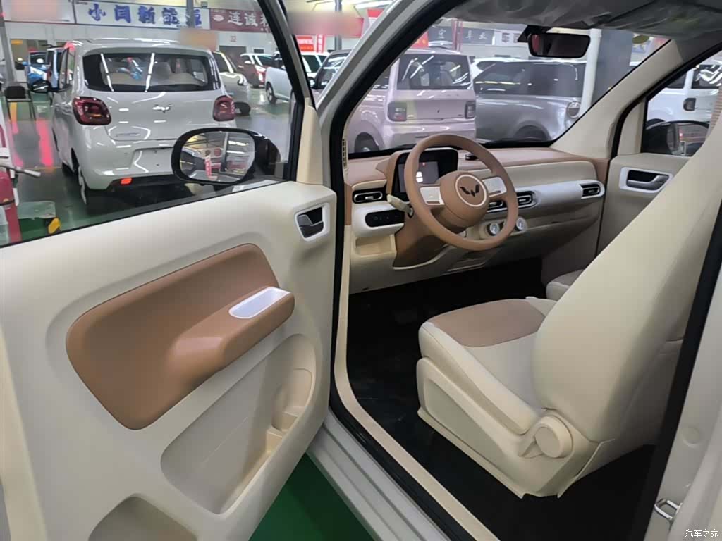 Wuling MINIEV, 2026 16
