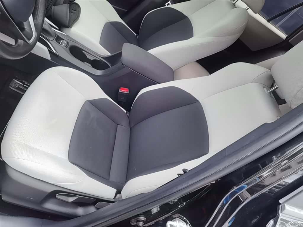 Toyota Frontlander, 2022 15