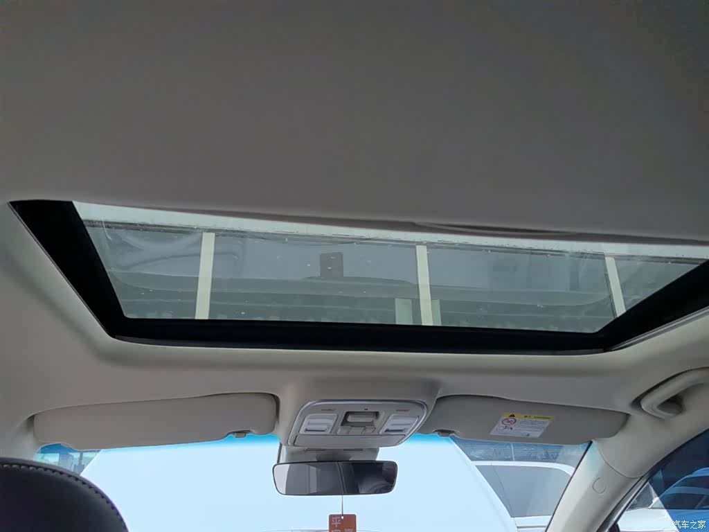 Geely Emgrand, 2019 18