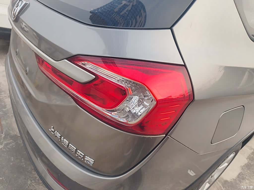 Wuling 310W, 2018 24