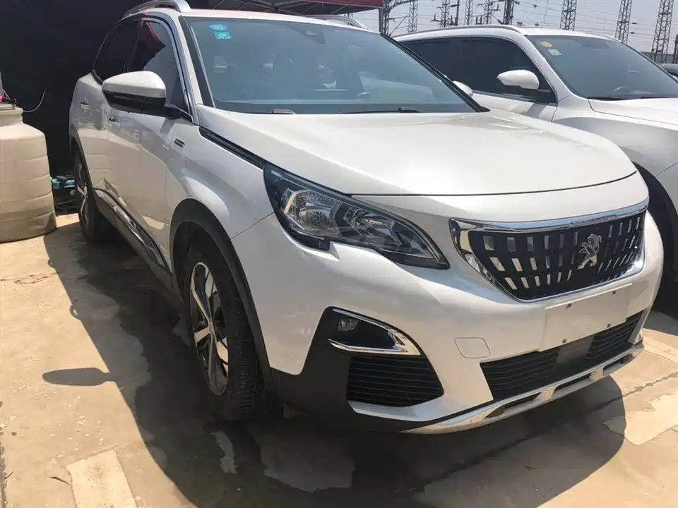 Peugeot 4008
