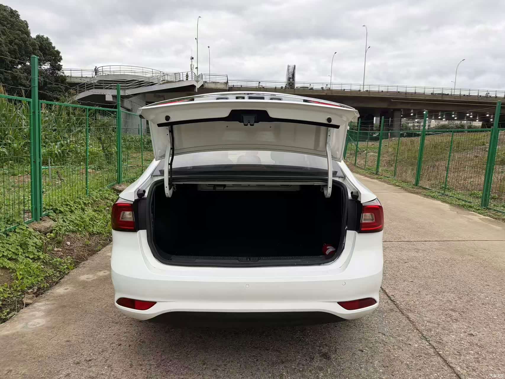 Roewe i5, 2020 10
