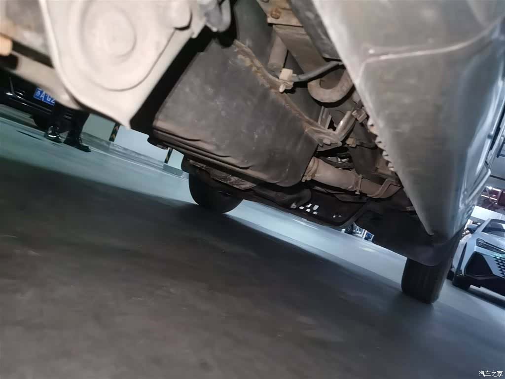 Wuling S, 2017 17
