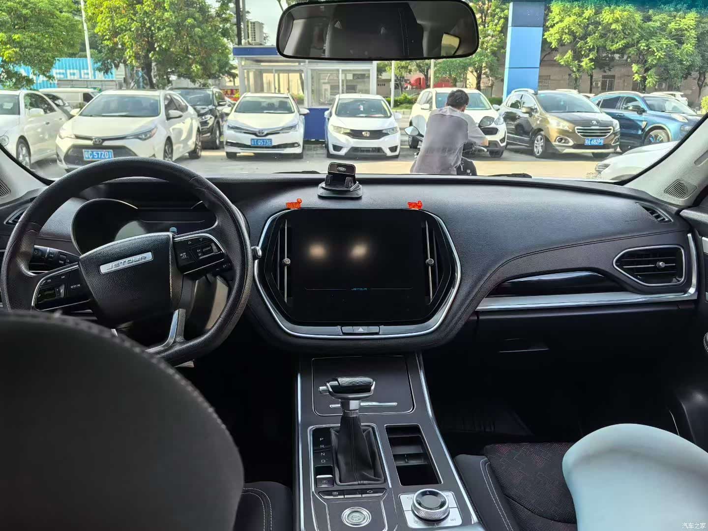 Jetour X70, 2020 9
