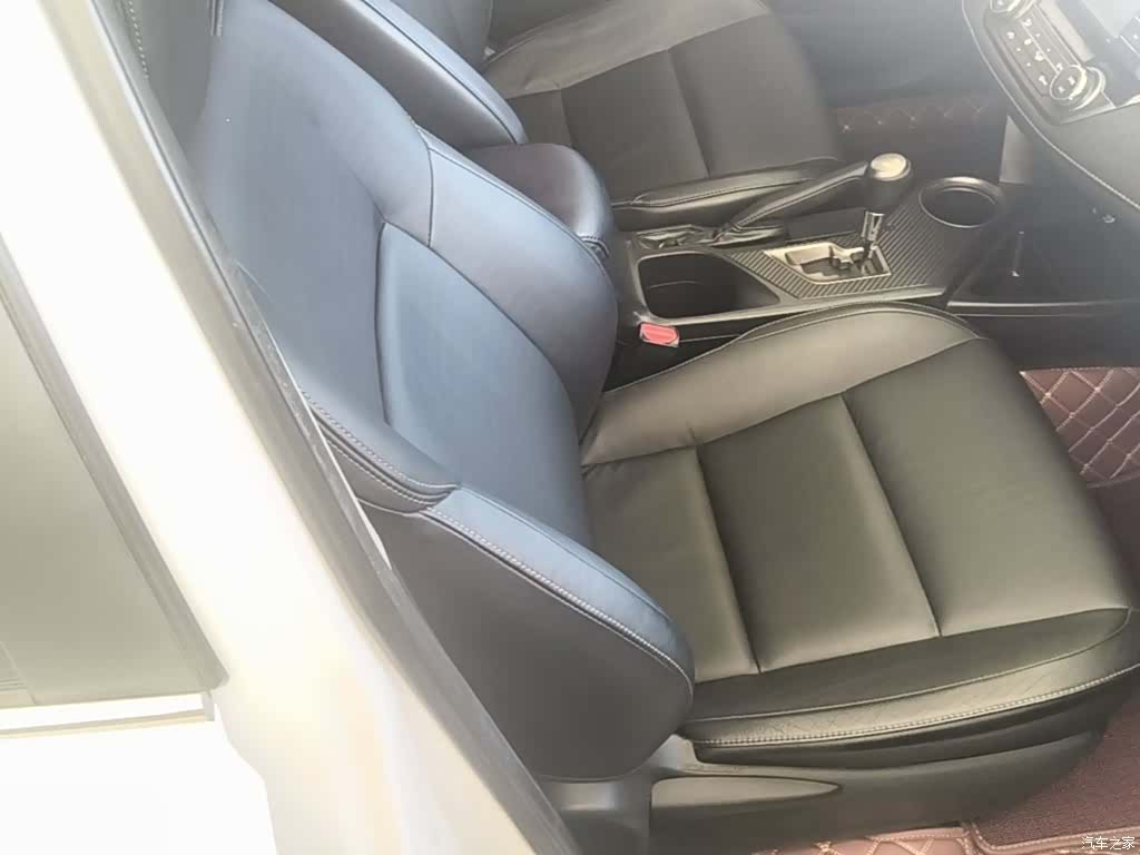 Toyota RAV4, 2015 25