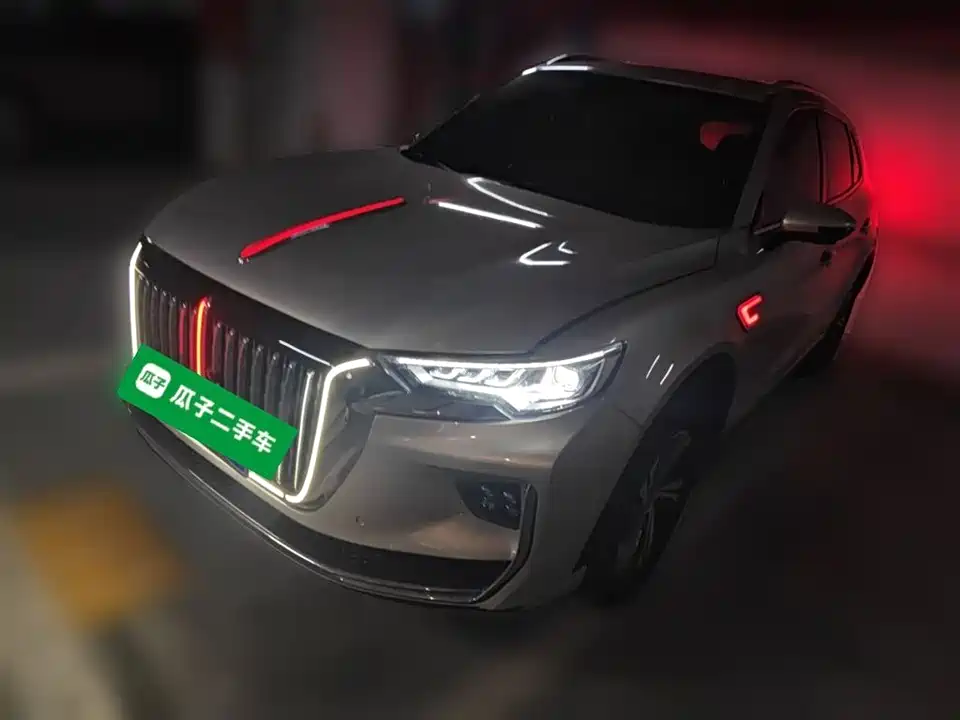 Hongqi HS5