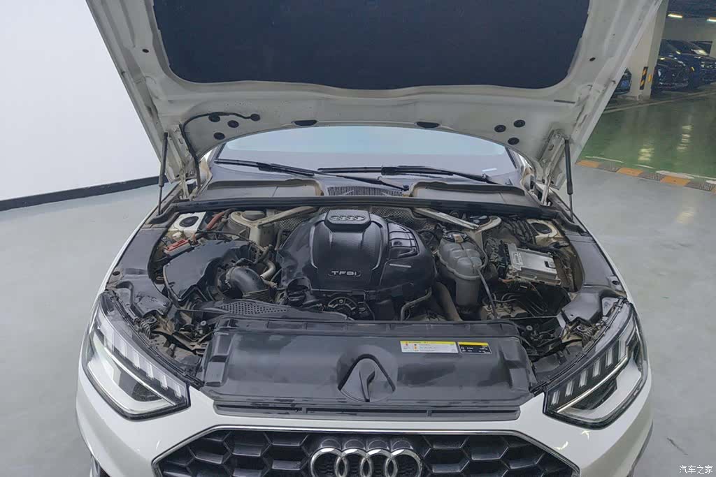 Audi A4L, 2020 10
