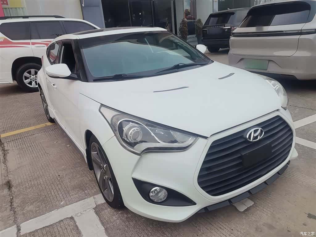 Hyundai Veloster, 2014 23