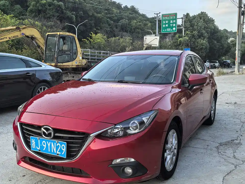 Mazda 3 Angkesaila