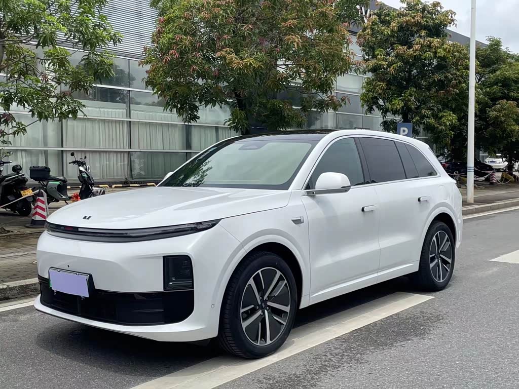 Li Auto L6 2024 Pro