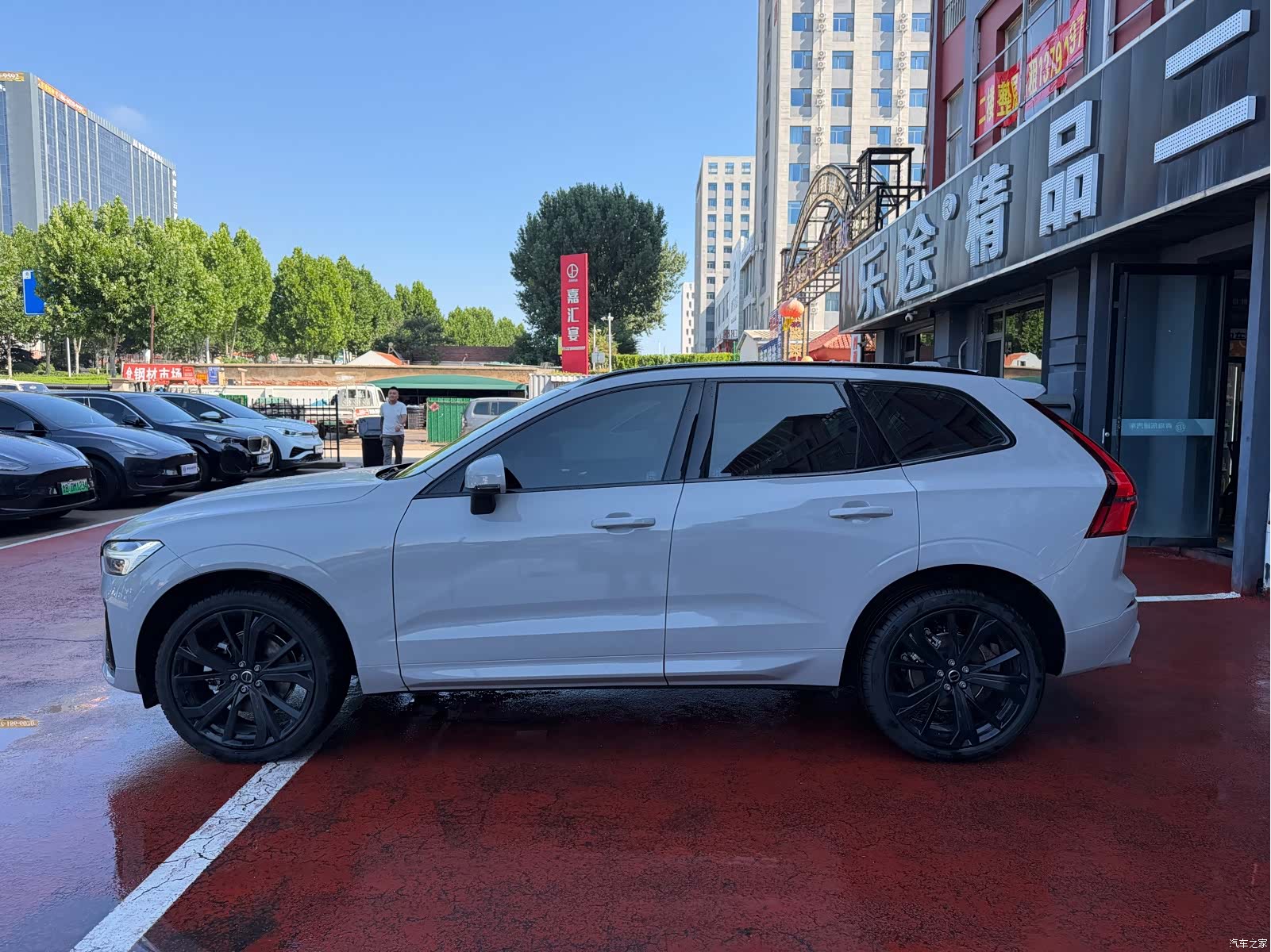 Volvo XC60, 2026 все фото