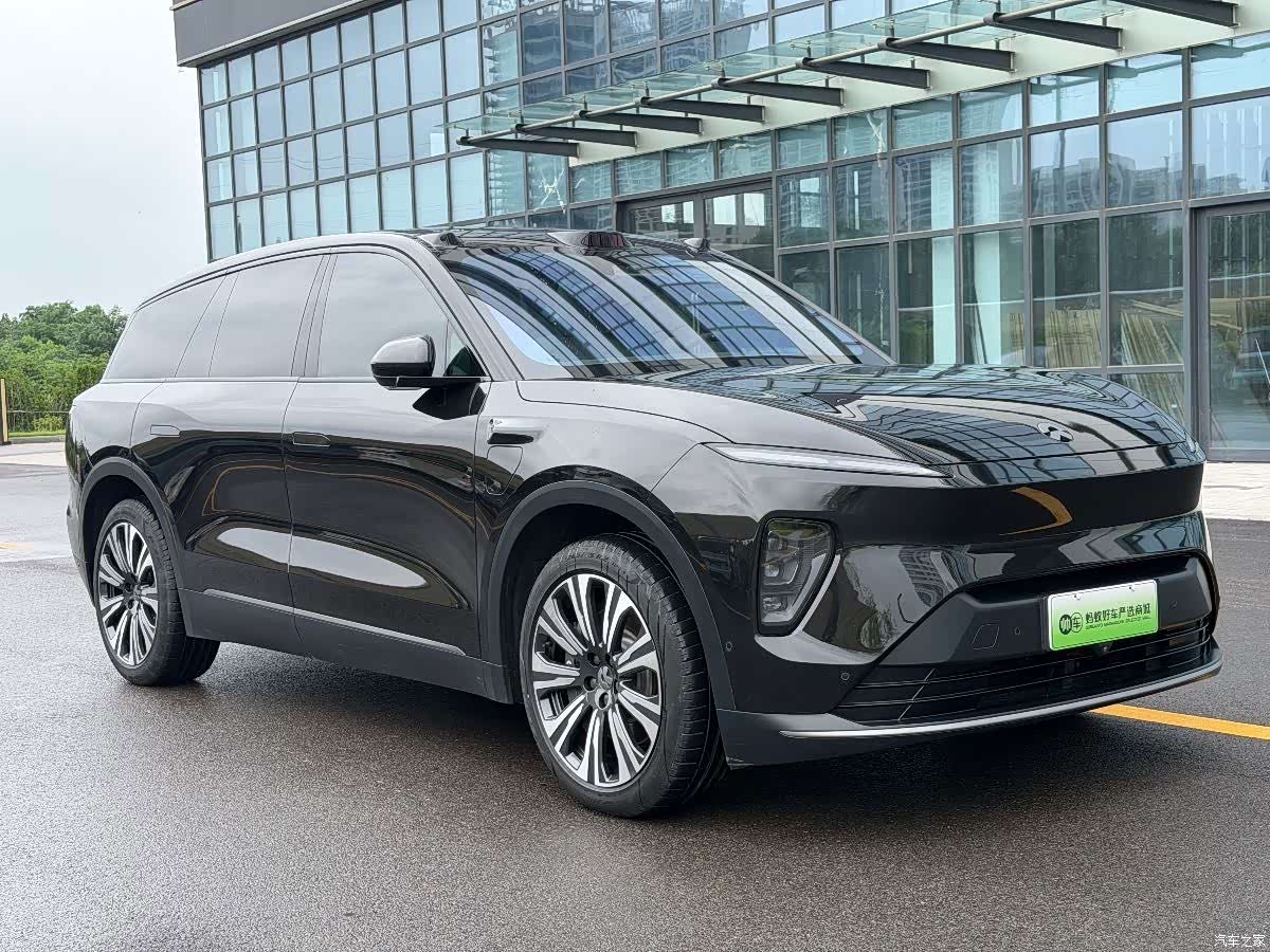 NIO ES8, 2023 3