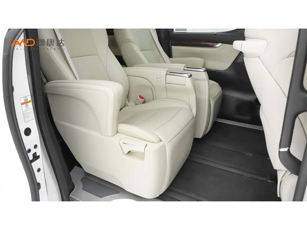 Toyota Alphard, 2016 8