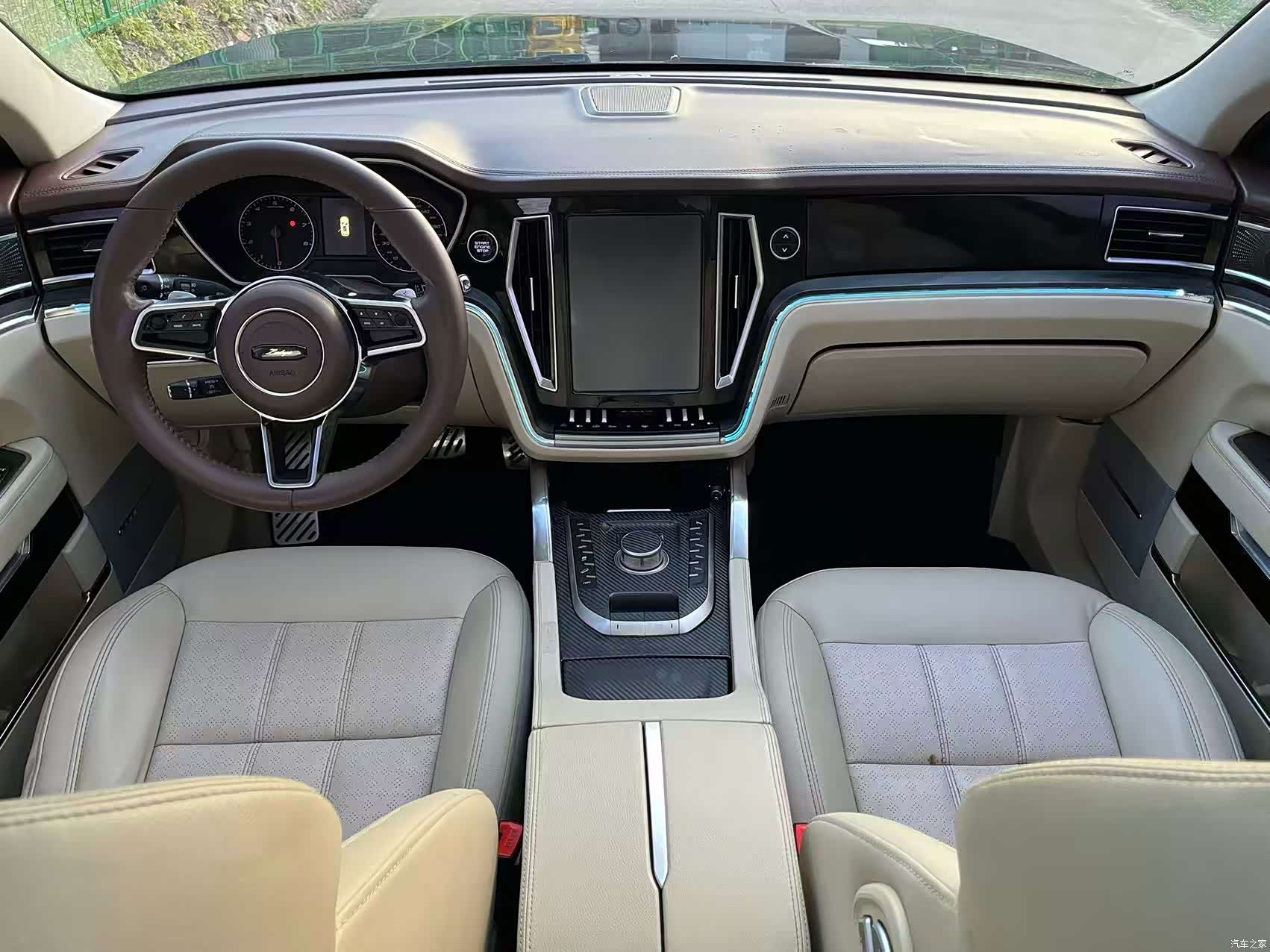 Zotye T700, 2017 17