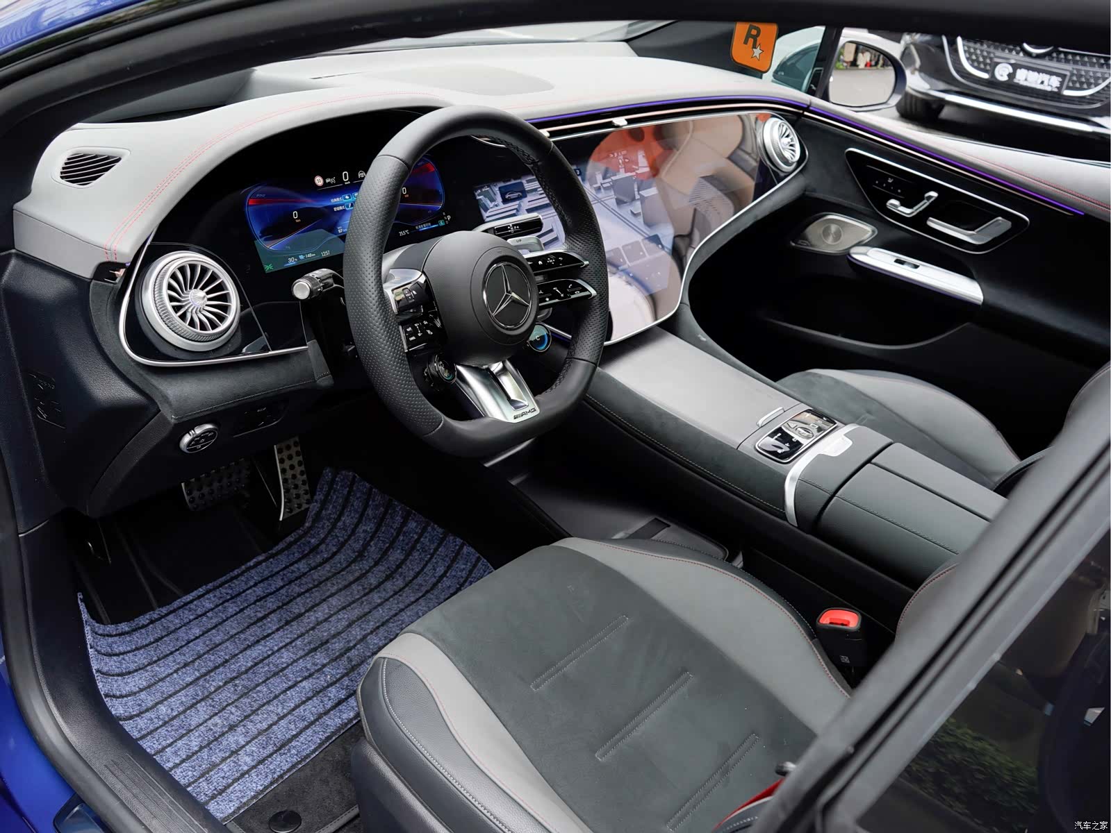 Mercedes-Benz EQE, 2024 10