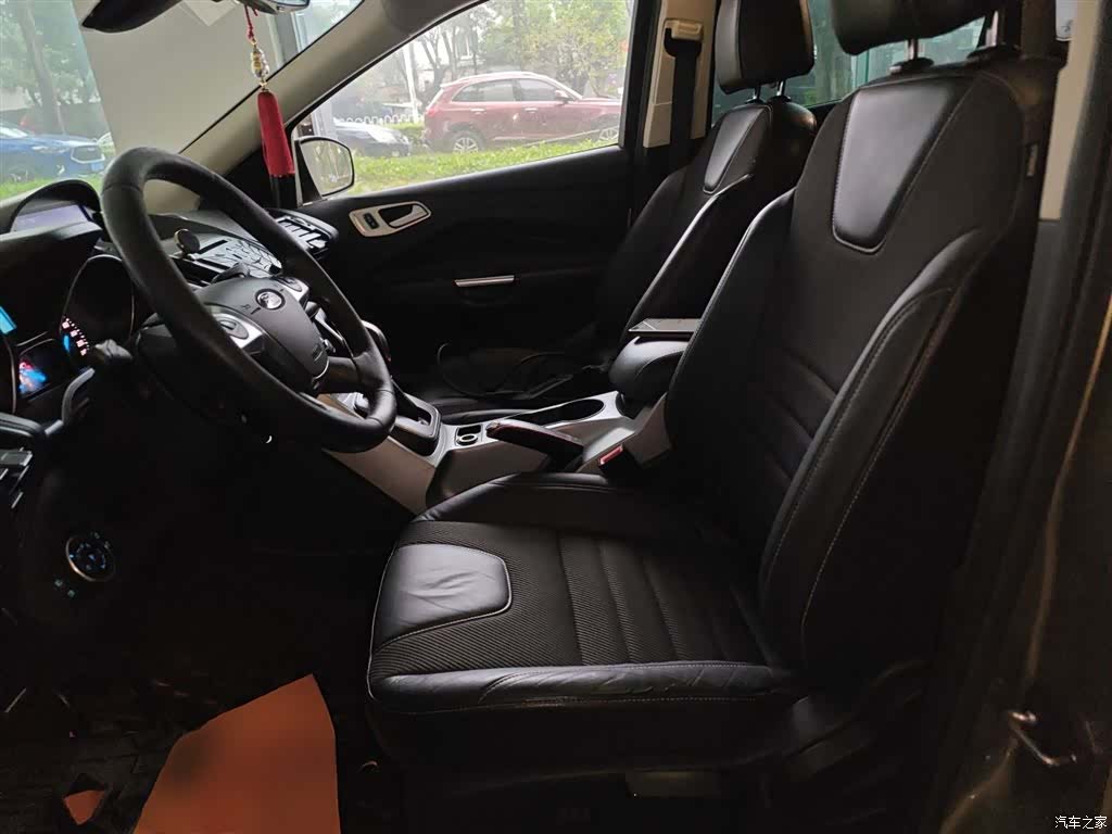Ford Kuga, 2016 15