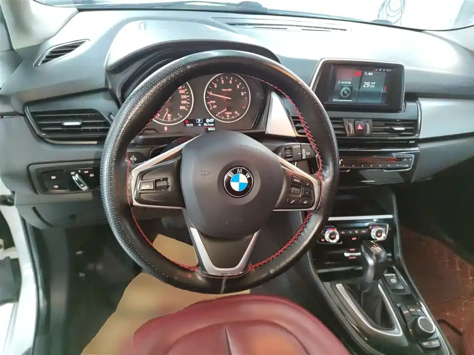 BMW 2 series station wagon